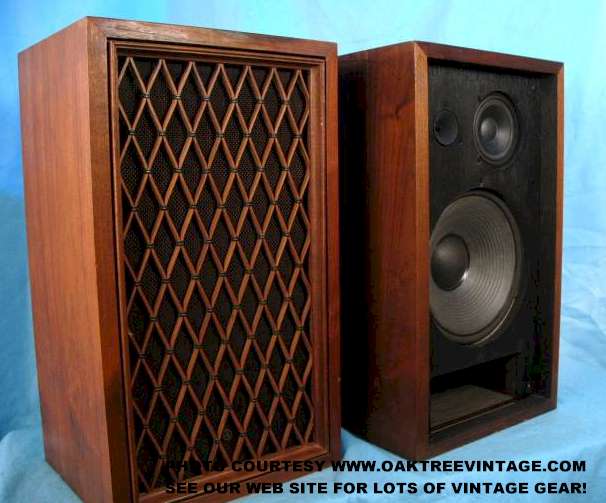 Pioneer_CS-77_Stereo_Speakers_web.jpg